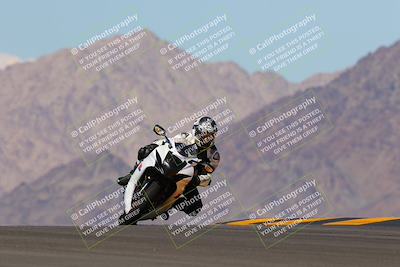 media/Oct-09-2022-SoCal Trackdays (Sun) [[95640aeeb6]]/Turn 9 (1pm)/